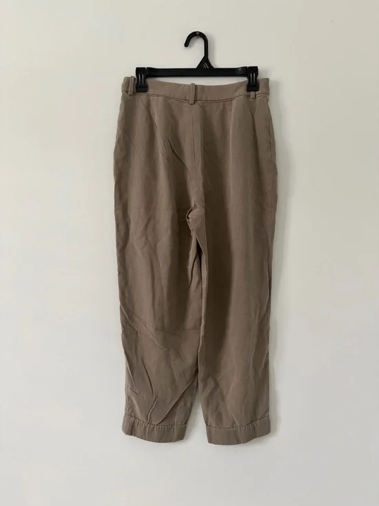 Everlane The Put Together Lyocell Pleated Front Tapered Leg Cuffed Hem Trousers - Picture 6 of 12